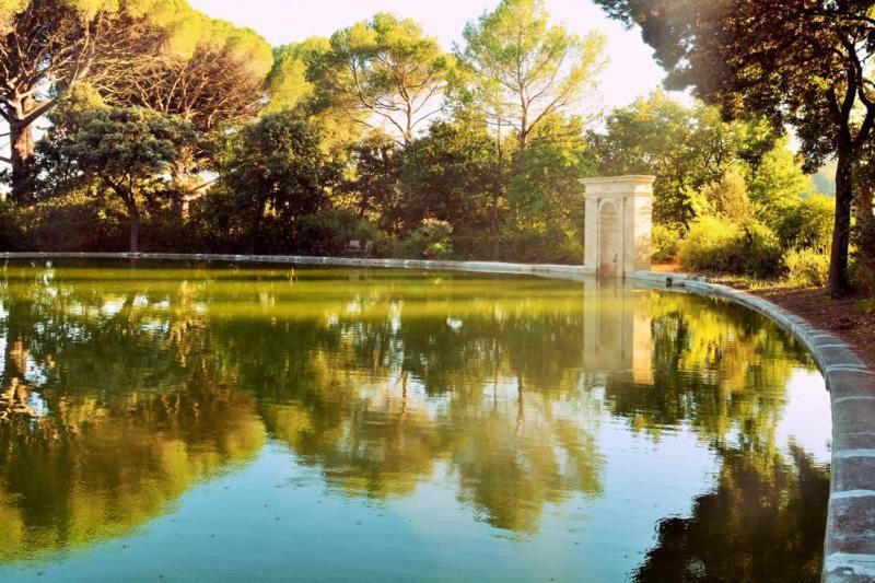 Chateau De Roquelune Pezenas Bagian luar foto